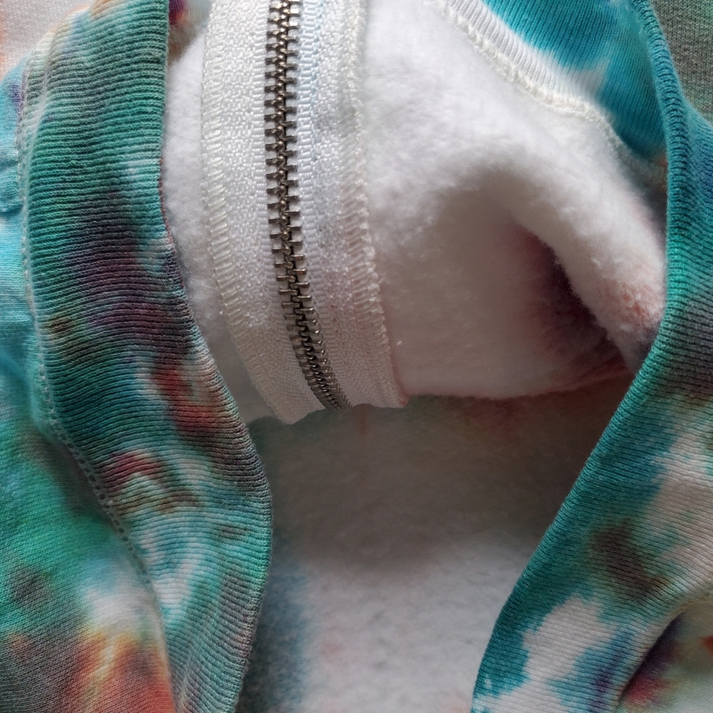 HANES SWEATER - Picture 9 of 9
